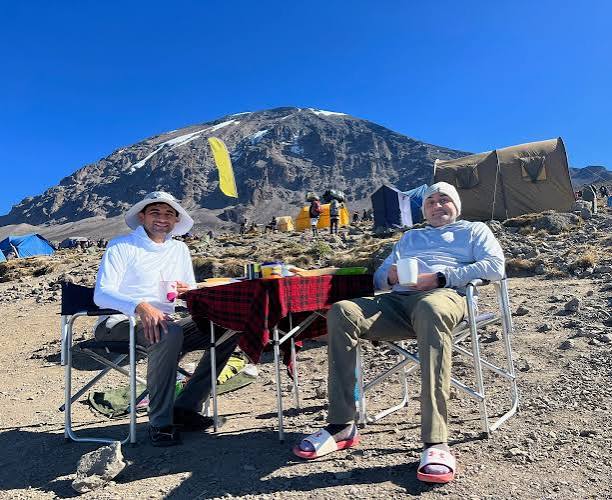 Scenic view of Mount Kilimanjaro trail during a 7-day Umbwe Route trekking tour